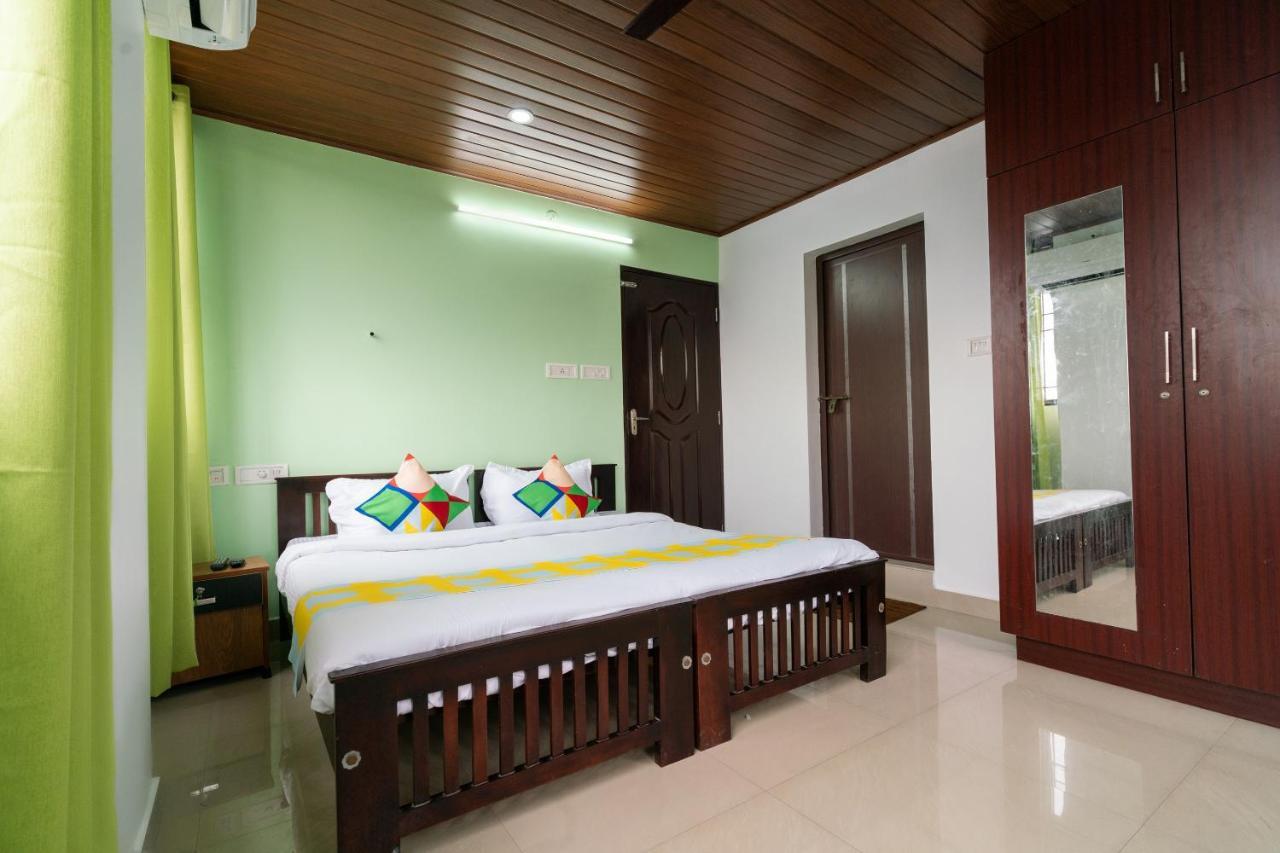 Oyo Home 49697 Aj Apartments Kochi Extérieur photo